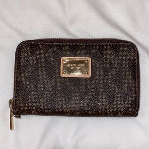 Michael Kors Wallet LIKE NEW